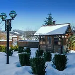 Krokus House 3*