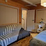 Krokus House 3* ורחובינה