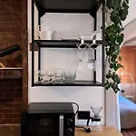 בית הארחה Krokus House 3*
