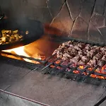 Krokus House בית הארחה ורחובינה