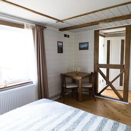 Krokus House 3*